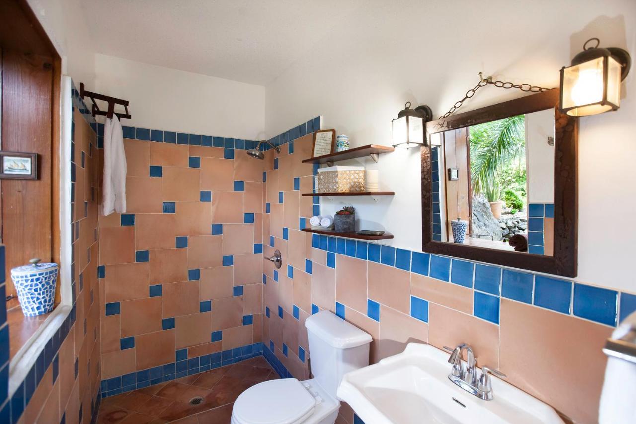 Villa Palm Bay Stunning View 5 Min To 3 Min To Downtown King Size Bed